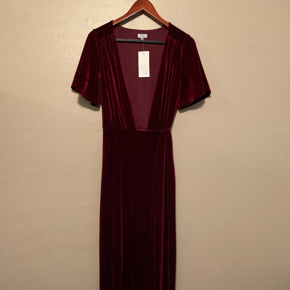 TOBI maroon velvet t-shirt wrap dress